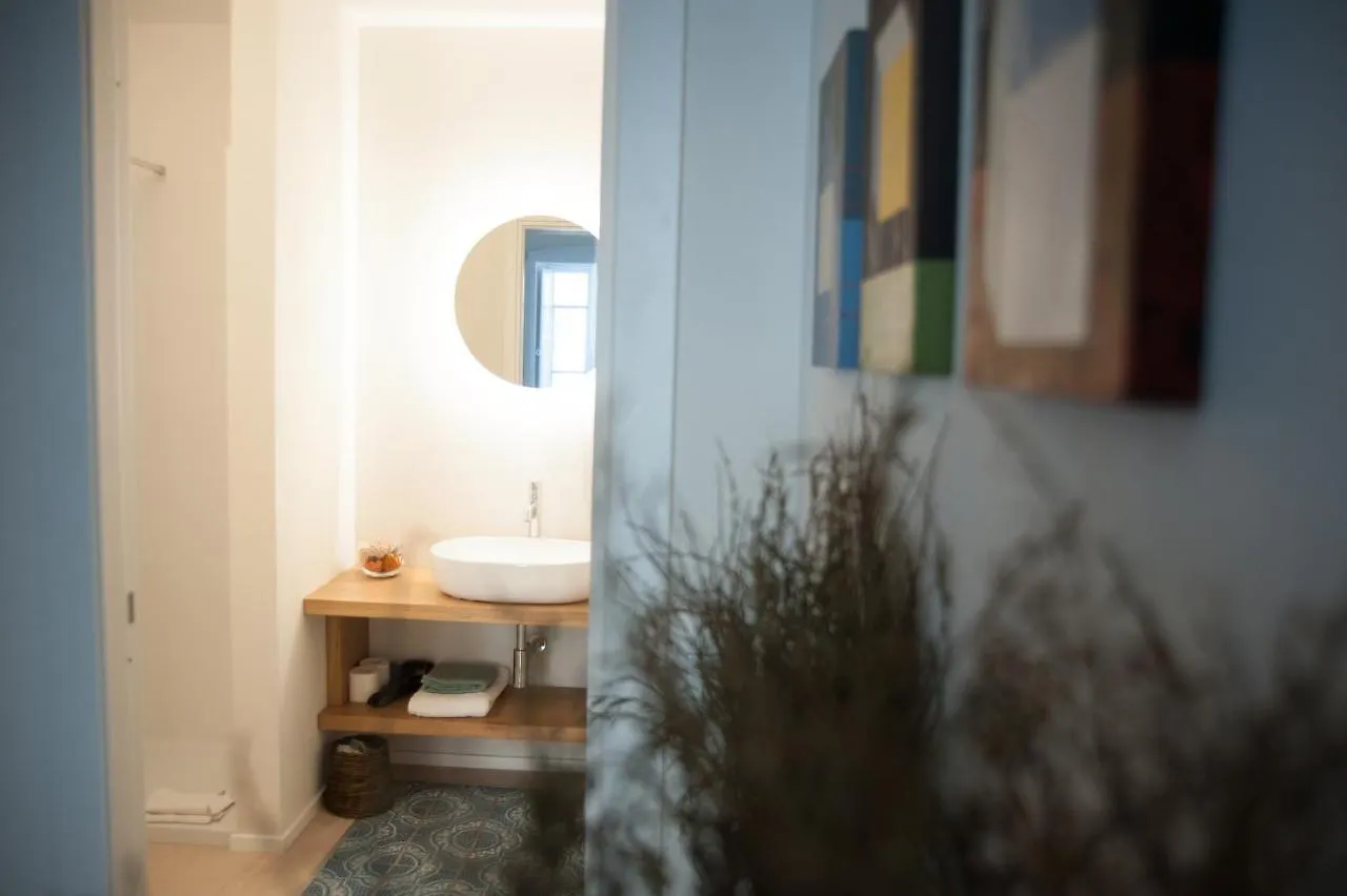 Отель Casa Minu Santa Chiara Кальяри 0*,  Италия