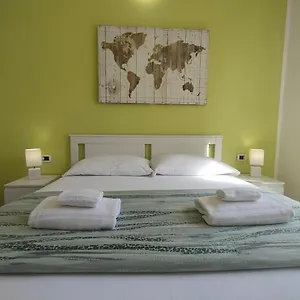 Iris Guest house